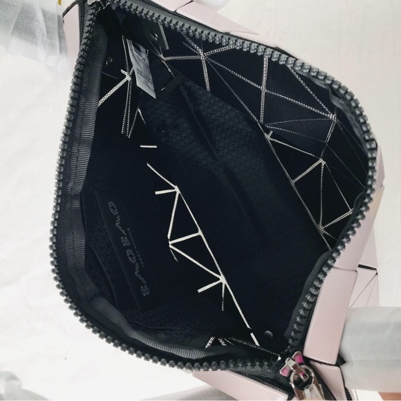 Geometric Pink Women's Bag - Picture 7 of 8